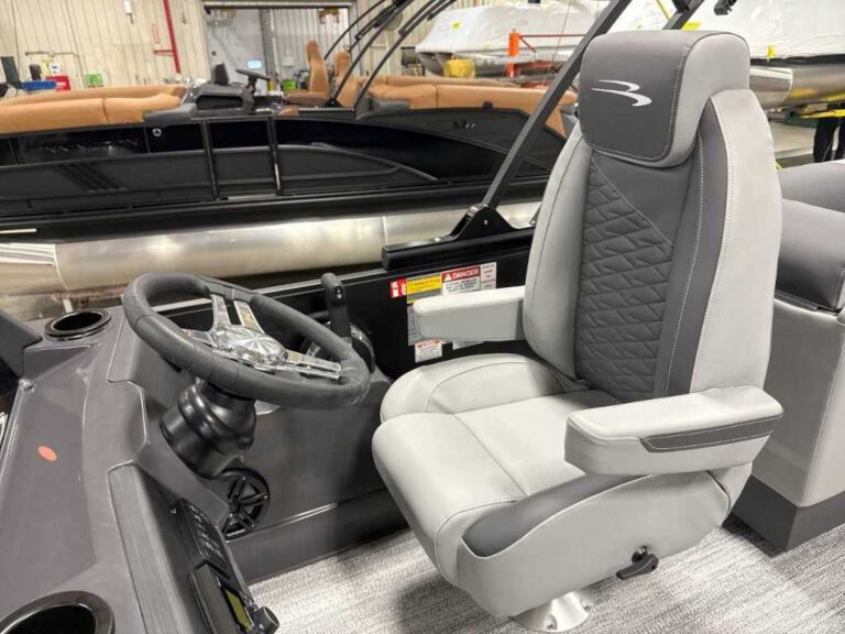 2026 Bennington 23SSR - ESP - Limited Edition US-ETWS9821K526 [photo 15]